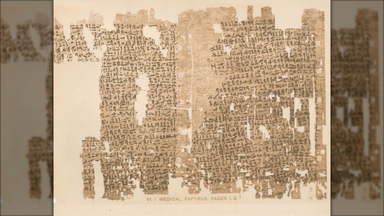 Papyrus Kahun VI. 1, pages 1 and 2; medical papyrus 12th Dynasty