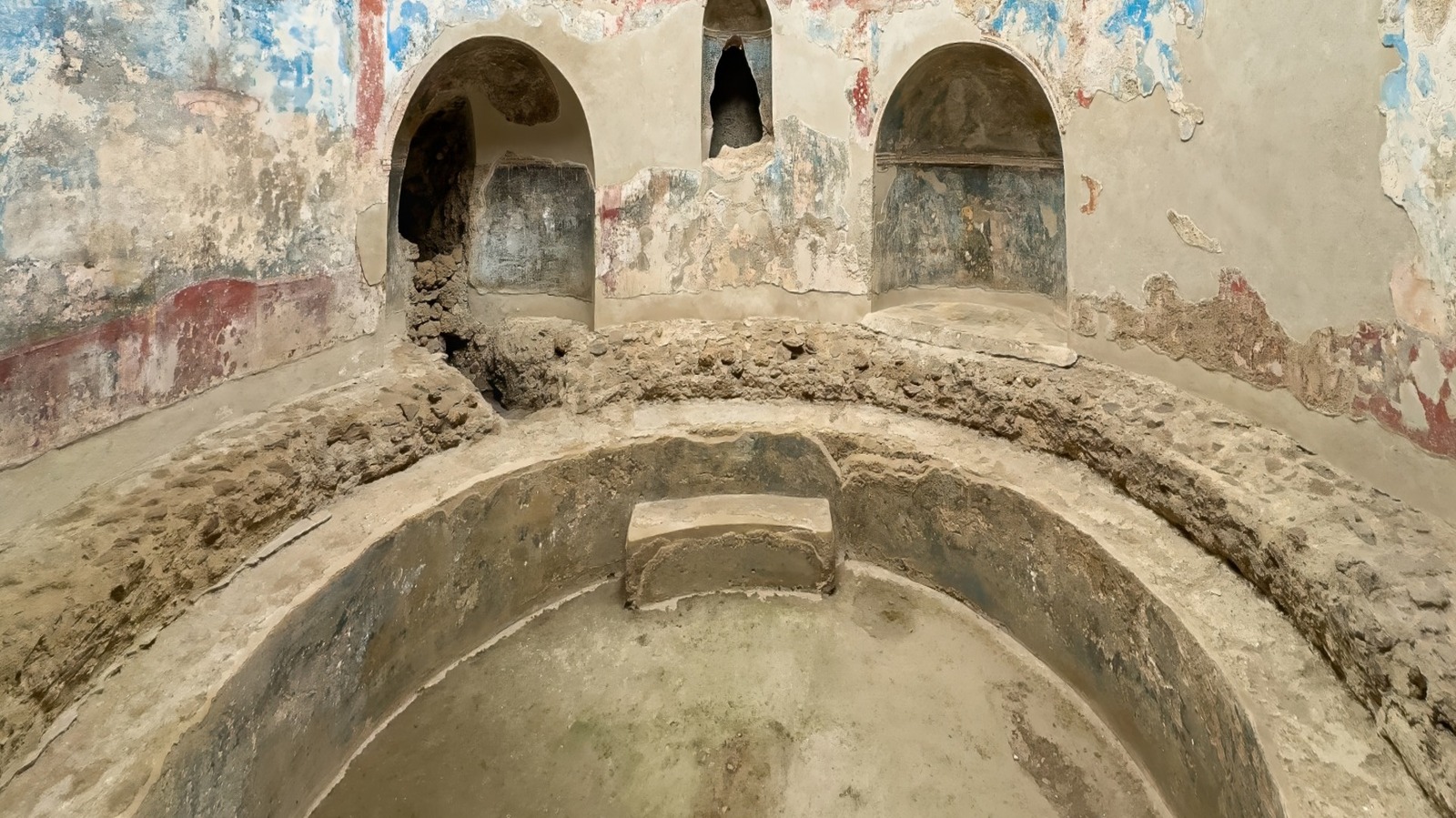 Archaeologists Tested 2,000-Year-Old Ancient Roman Baths. What They ...
