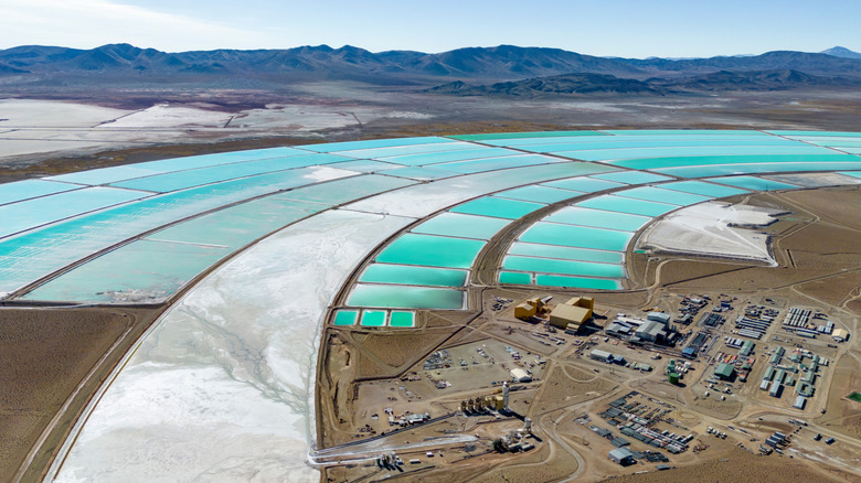 Field of lithium evaporation pools