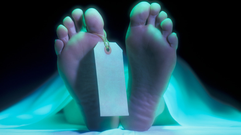 feet with tag in a morgue