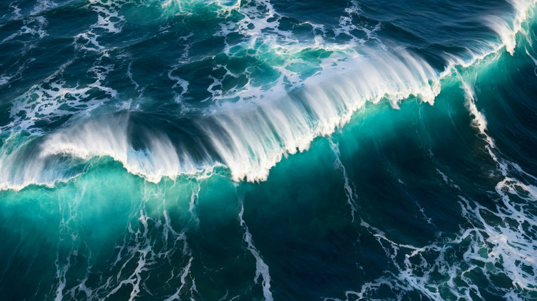 A large wave with a steep drop off.