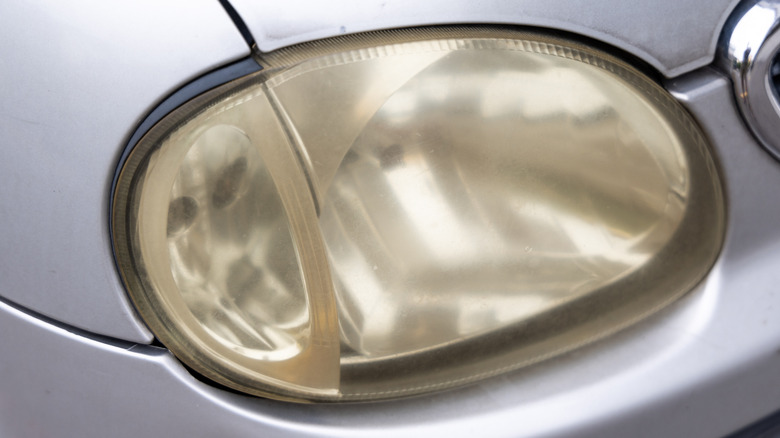 foggy oxidized headlights