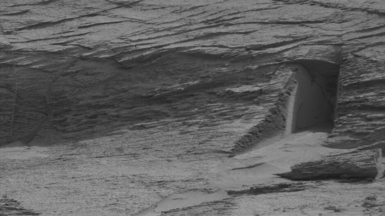 Image from the Mars rover Curiosity showing what looks like a doorway