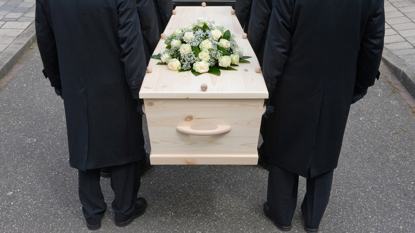 The Final Sense The Human Body Loses Before Death, According To Science