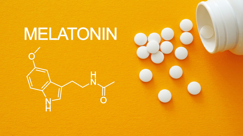 The word "melatonin" above the hormone's molecular structure with pills coming out of a bottle next to them