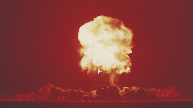 mushroom cloud from nuclear bomb