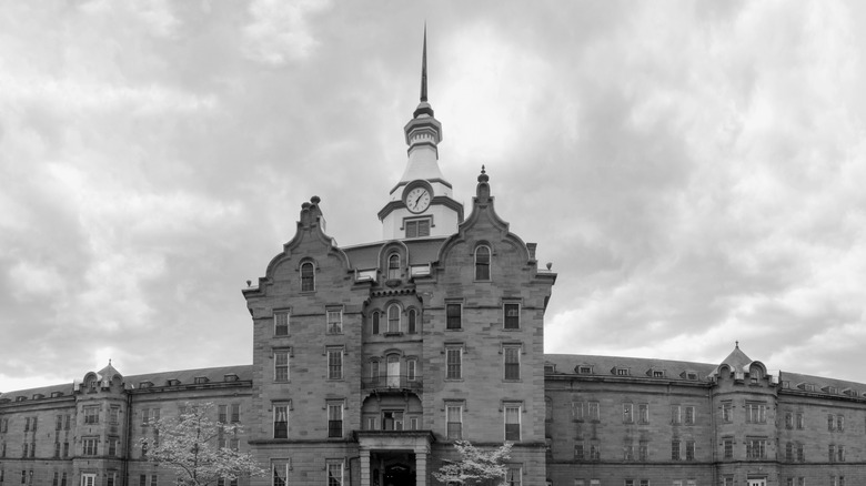 Trans-Alleghany Lunatic Asylum exterior