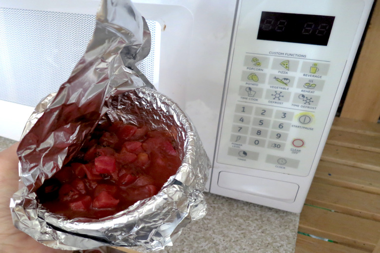 aluminum foil and microwave