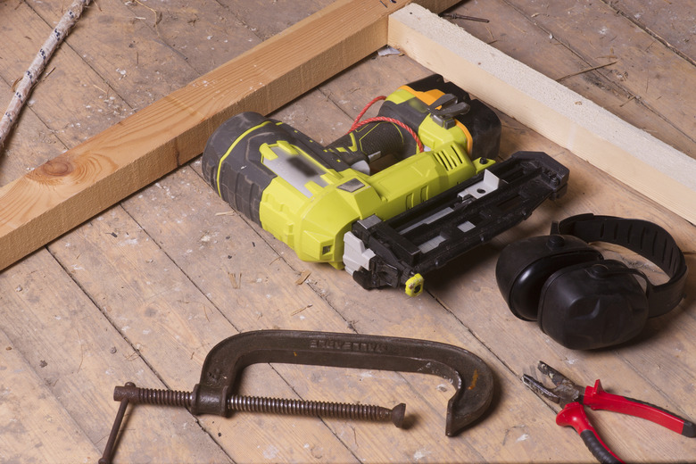 How Do I Recycle Dewalt 18V Batteries Sciencing
